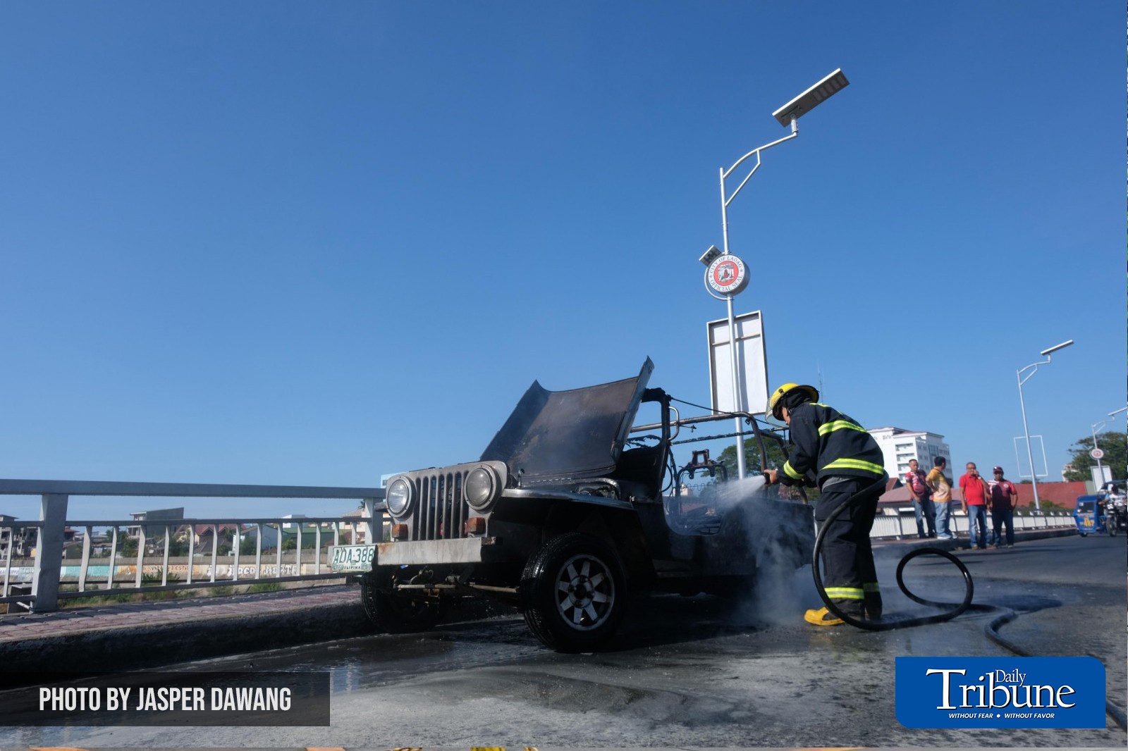 Owner-type jeep catches fire in Laoag City