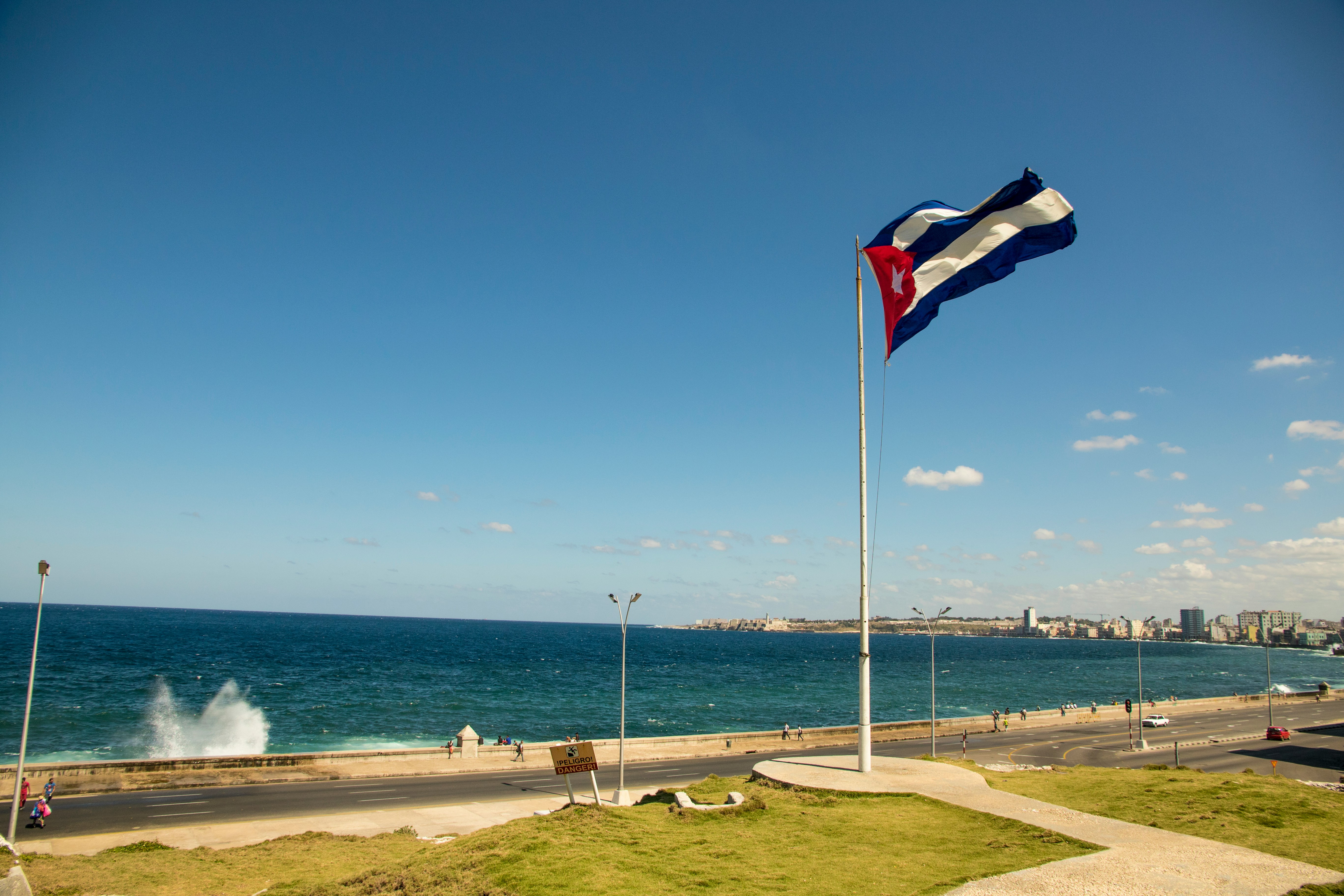 Cuba restores ties with South Korea after 65 years