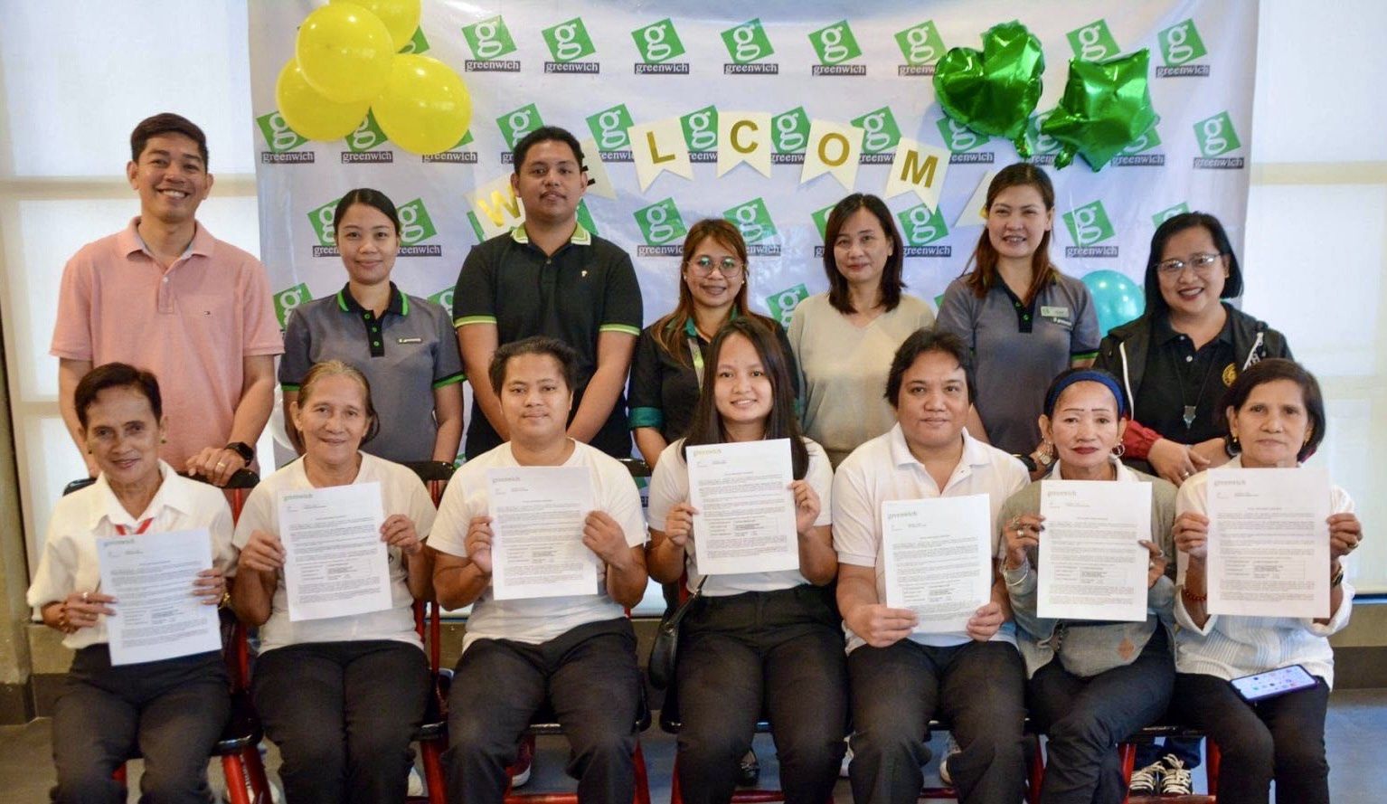 Muntinlupa seniors, PWDs land jobs at Jollibee