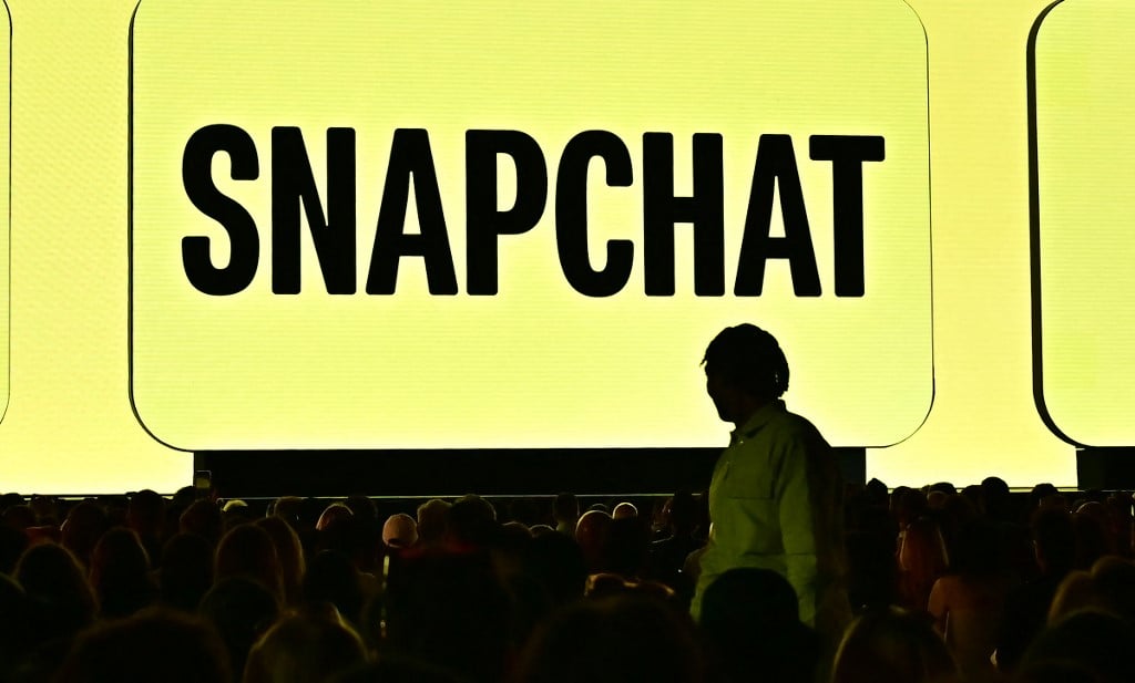 Snap lets go ten percent of staff
