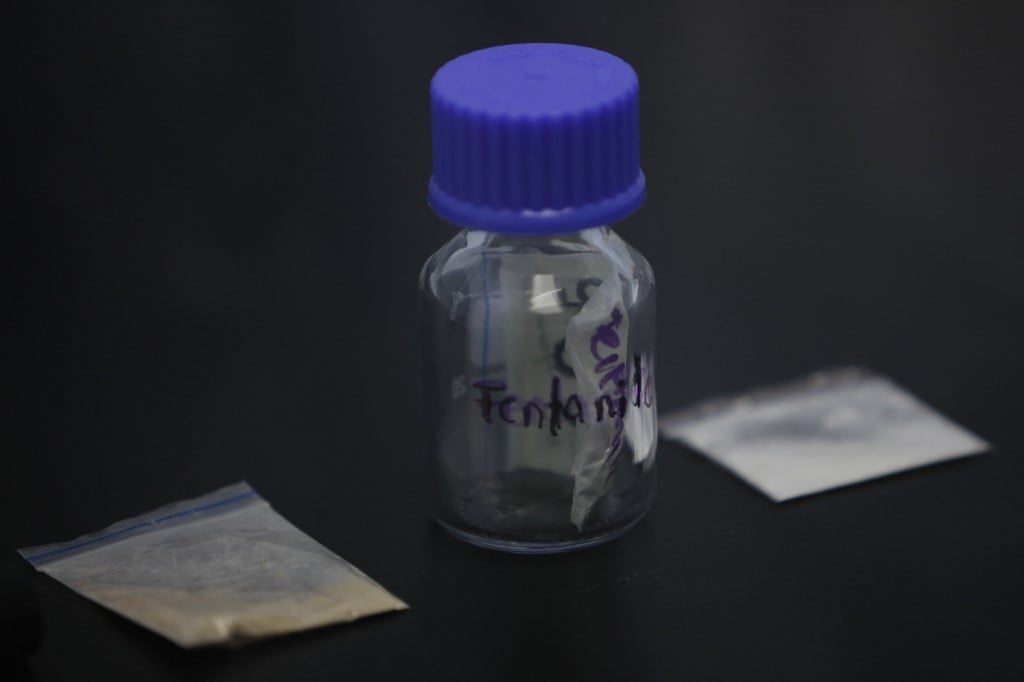 US praises China action on fentanyl but sees political risks