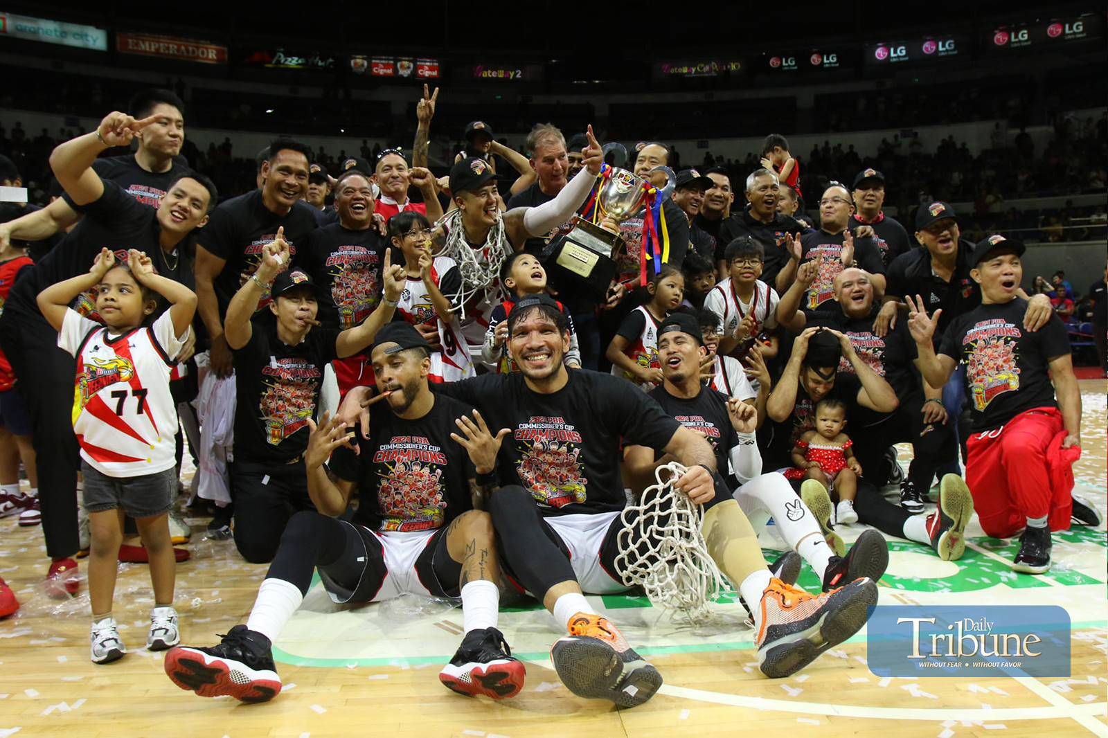 SMB wins PBA Commissioner's Cup title