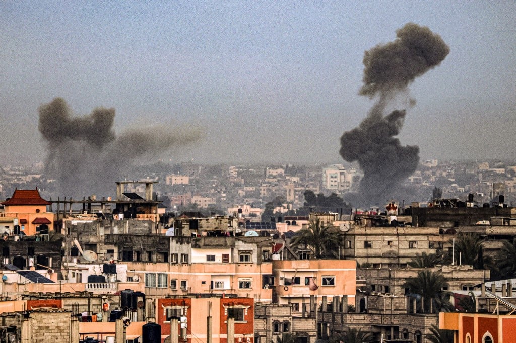 Hamas official says no deal yet on Gaza truce
