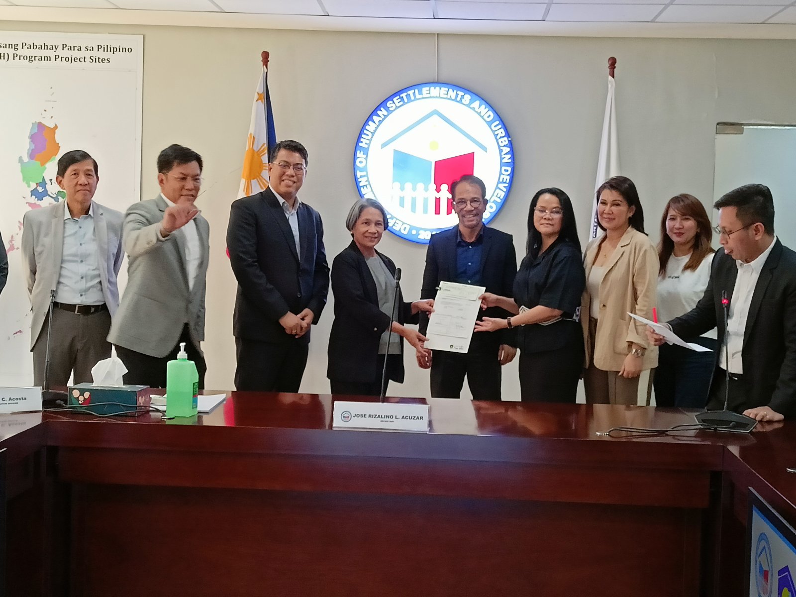 Pag-IBIG Fund releases P350-M loan for PBBM's 'Pambansang Pabahay' Program