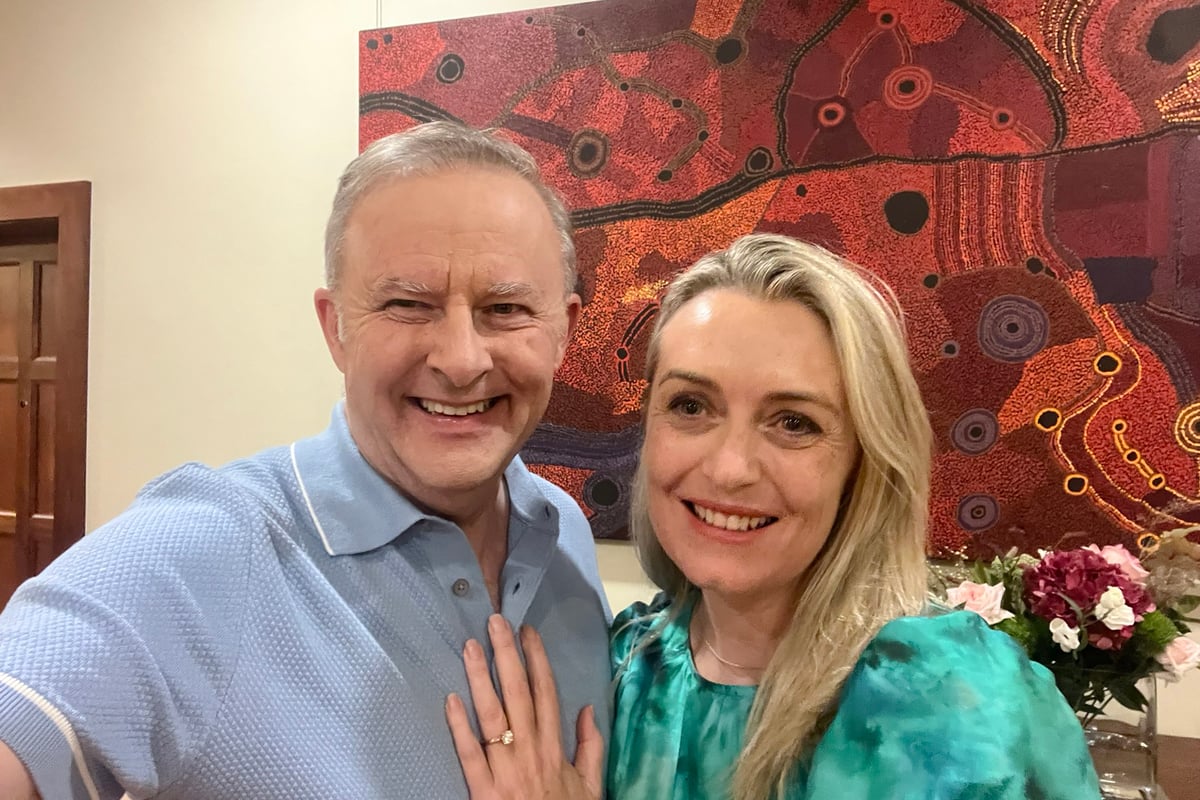 ‘She said yes’ — Aussie PM engaged