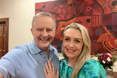‘She said yes’ — Aussie PM engaged