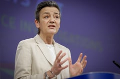 EU probes Apple, Google, Meta under new digital law