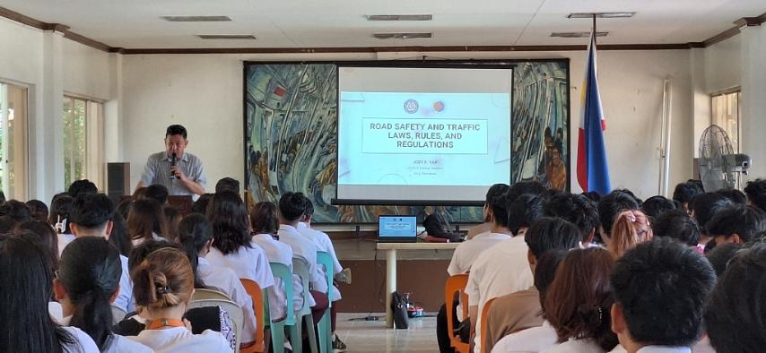 LTO-NCR conducts road safety seminar in Rizal HS