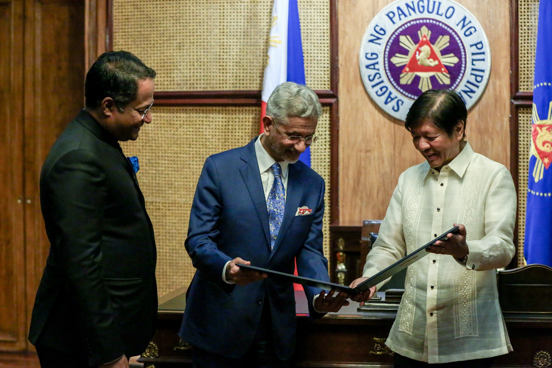 Marcos eyes deeper collaboration with India