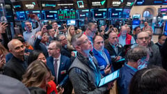Stock markets diverge tracking US, Europe outlooks