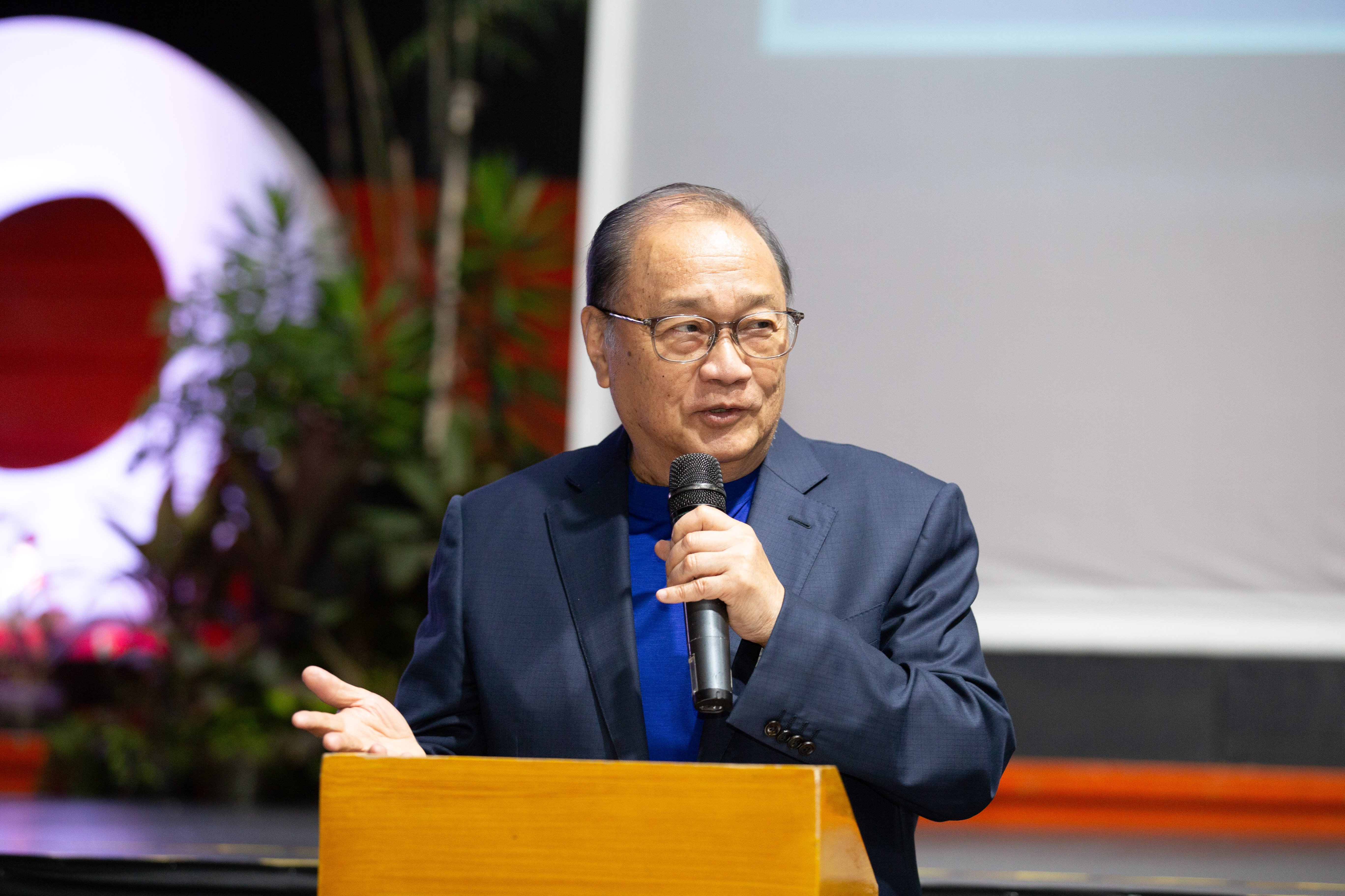 Meralco Ramps Up Infrastructure 
Development and Service Improvements