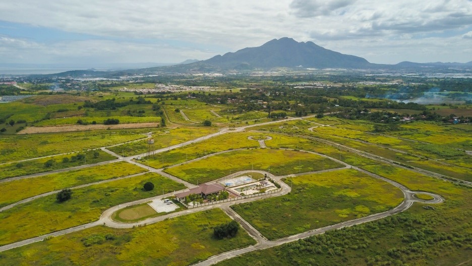 A place of bliss and blossoms: Embrace farm living at La Huerta