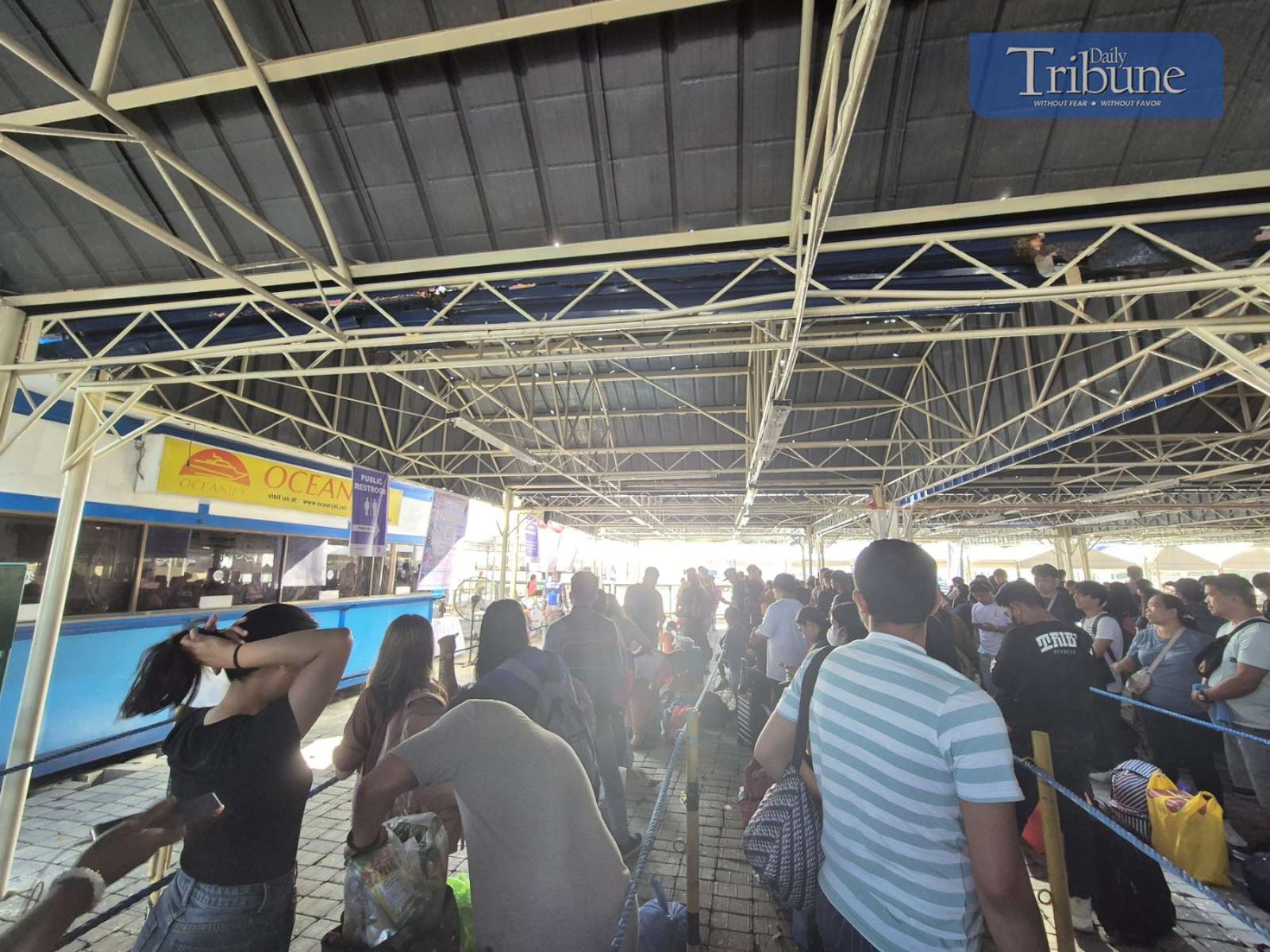 Easter Sunday travel rush 