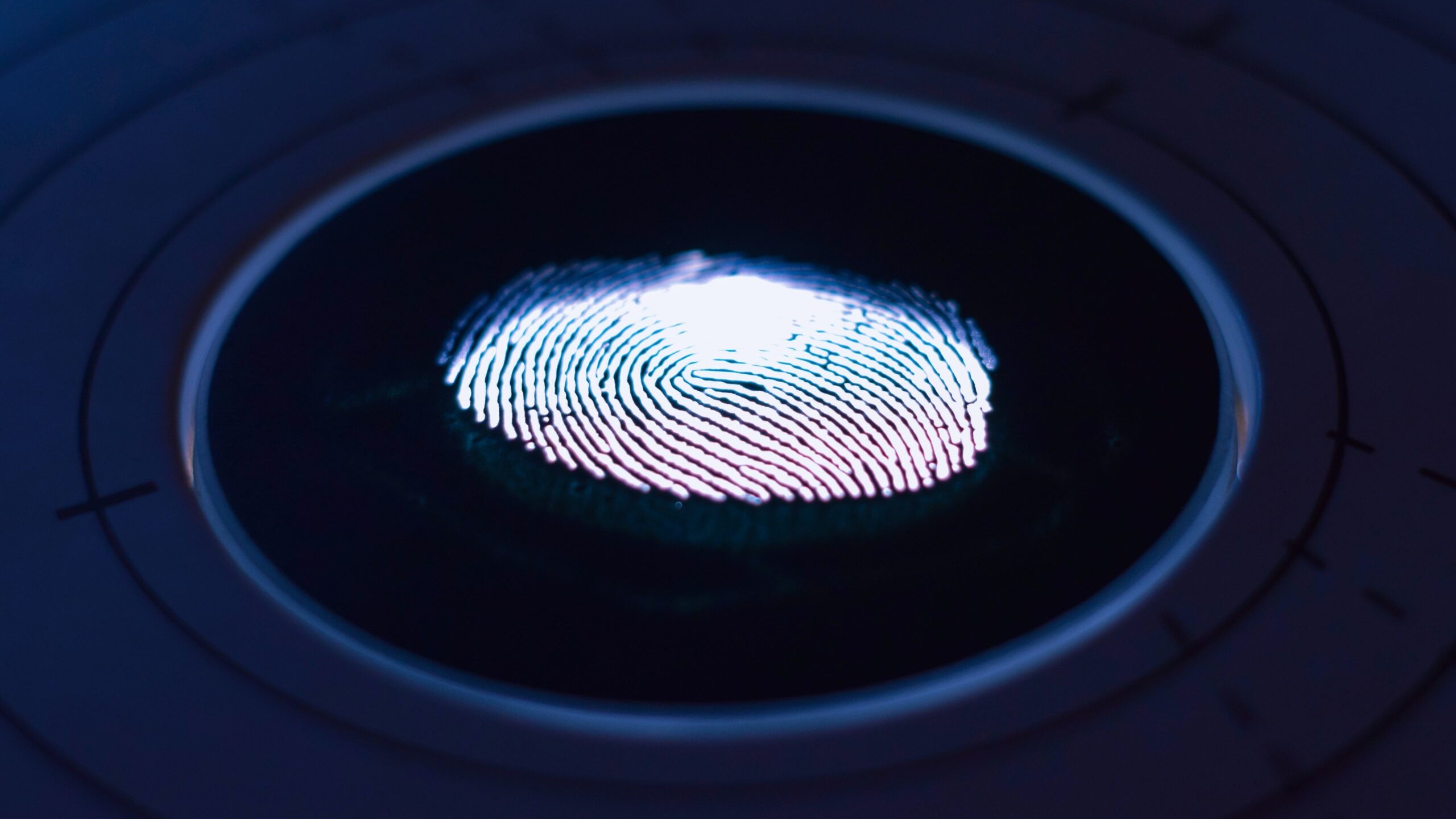 Immigration personnel trained in dactyloscopy to enhance border security