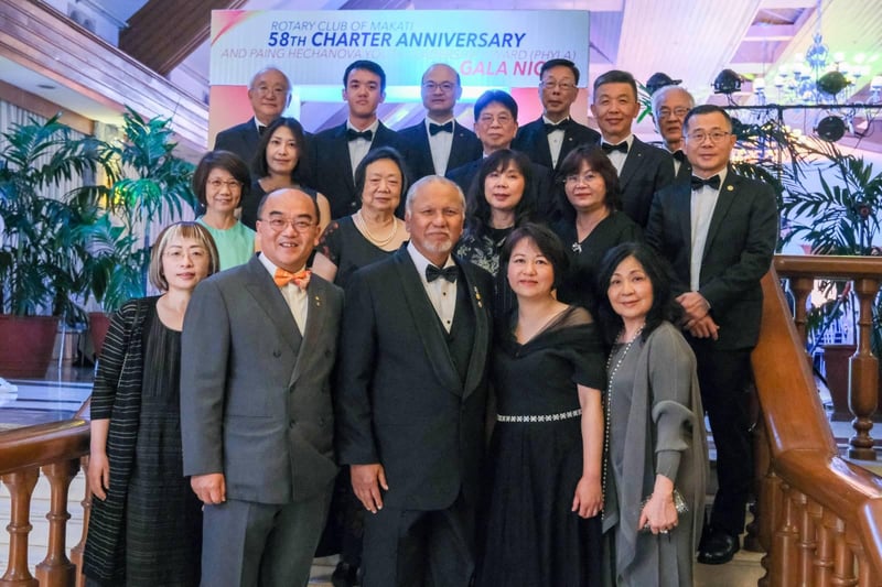 An evening of soaring arias, awards and citations