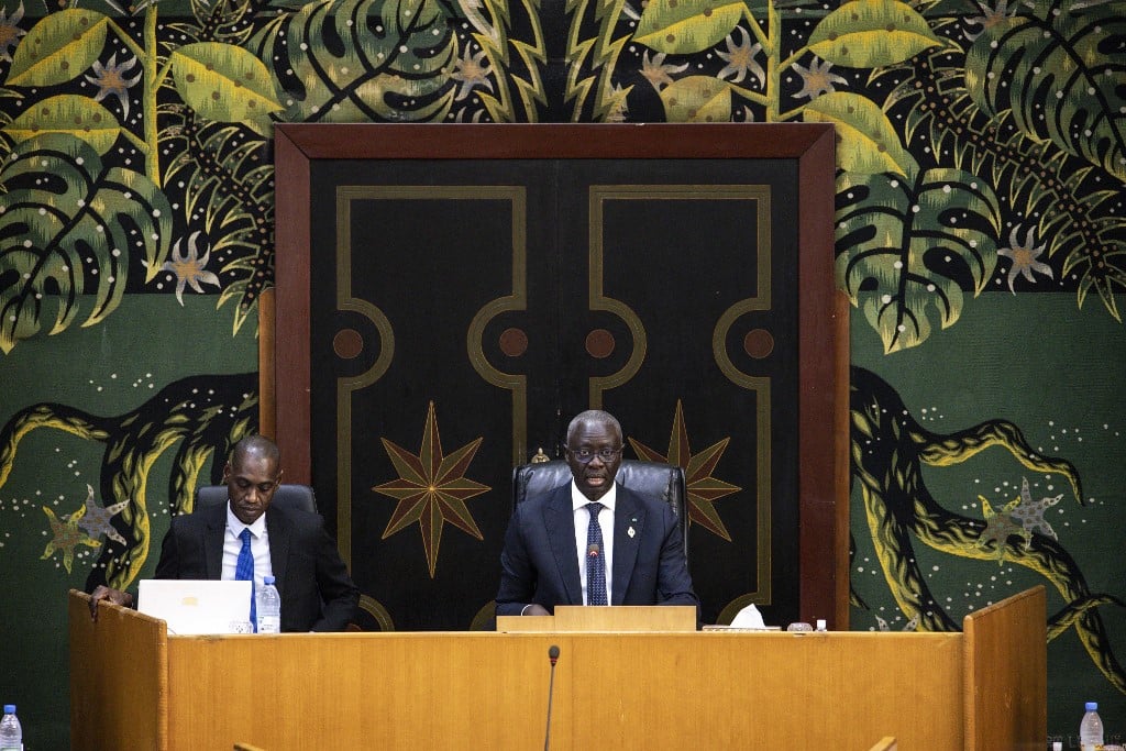 Senegal president urges immediate amnesty 10 days before polls