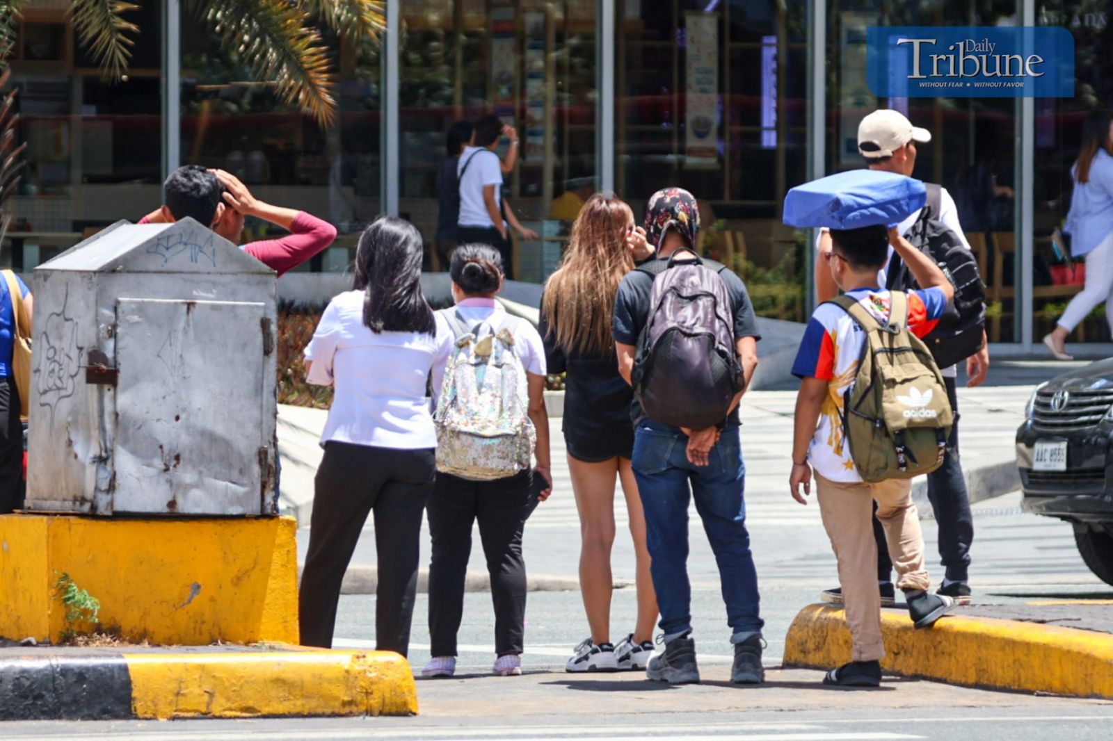 NAIA bound passengers
