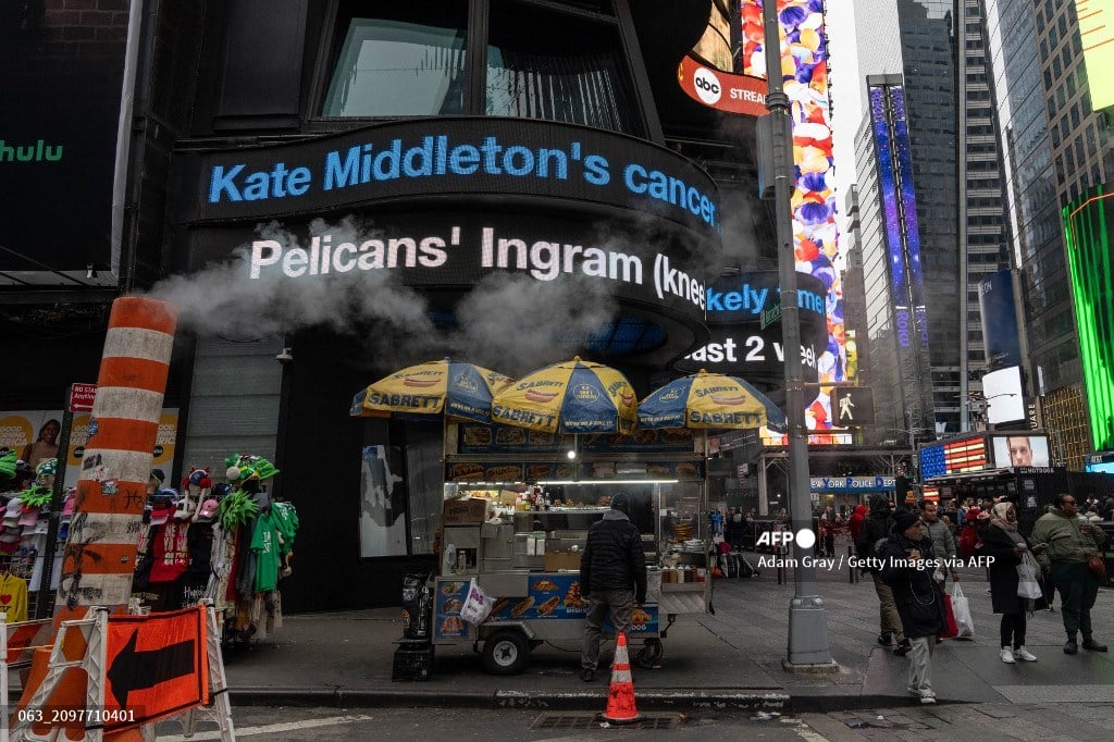 Kate Middleton conspiracies linger after cancer revelation