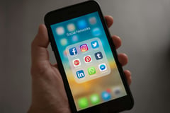 BI: Beware of fake social media accounts