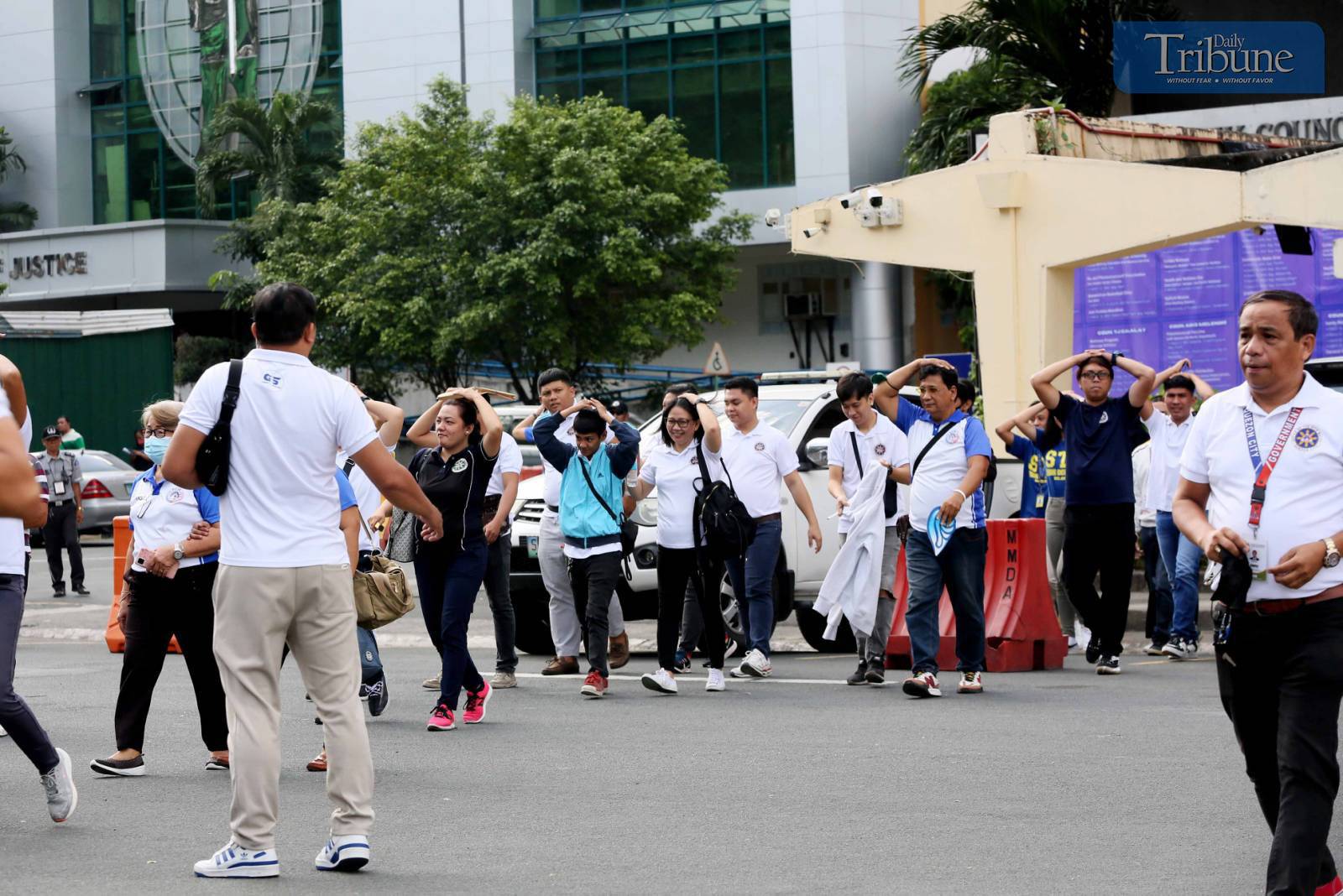 Earthquake drill in Quezon City 