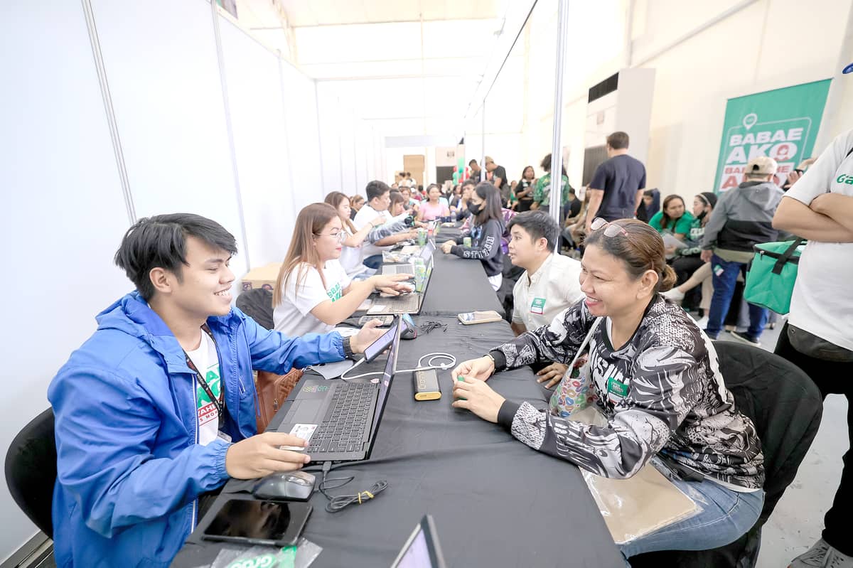 In line with its commitment to creating inclusive livelihood opportunities, Grab Philippines implements a vigorous Women Program to increase the number of female drivers in its fleet.