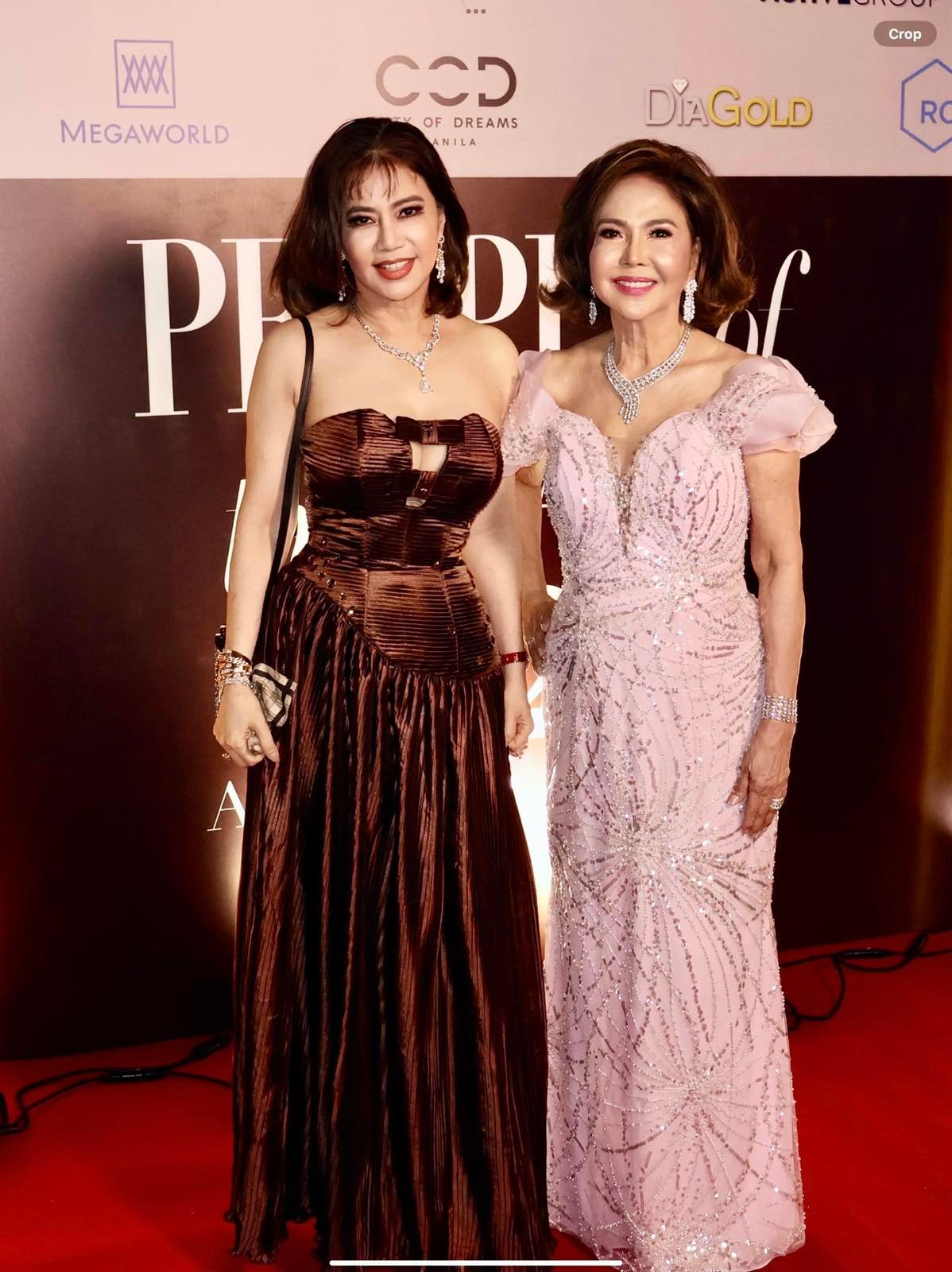 THE columnist and one of the People of the Year, Consul General of Monaco Fortune Ledesma.