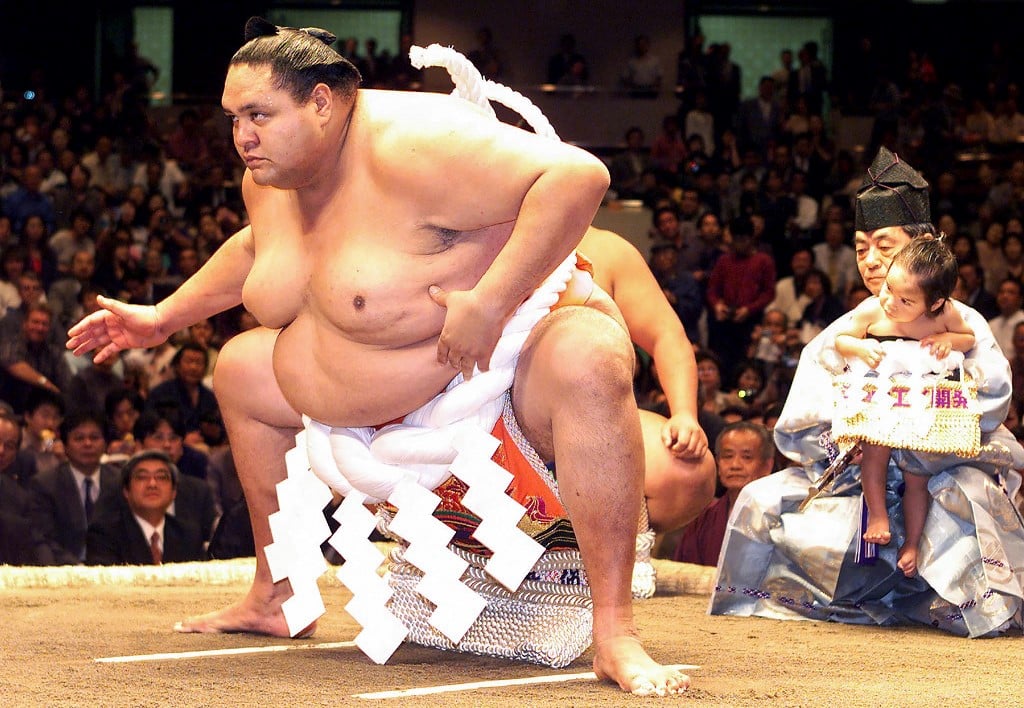 First foreign-born sumo grand champion dies aged 54