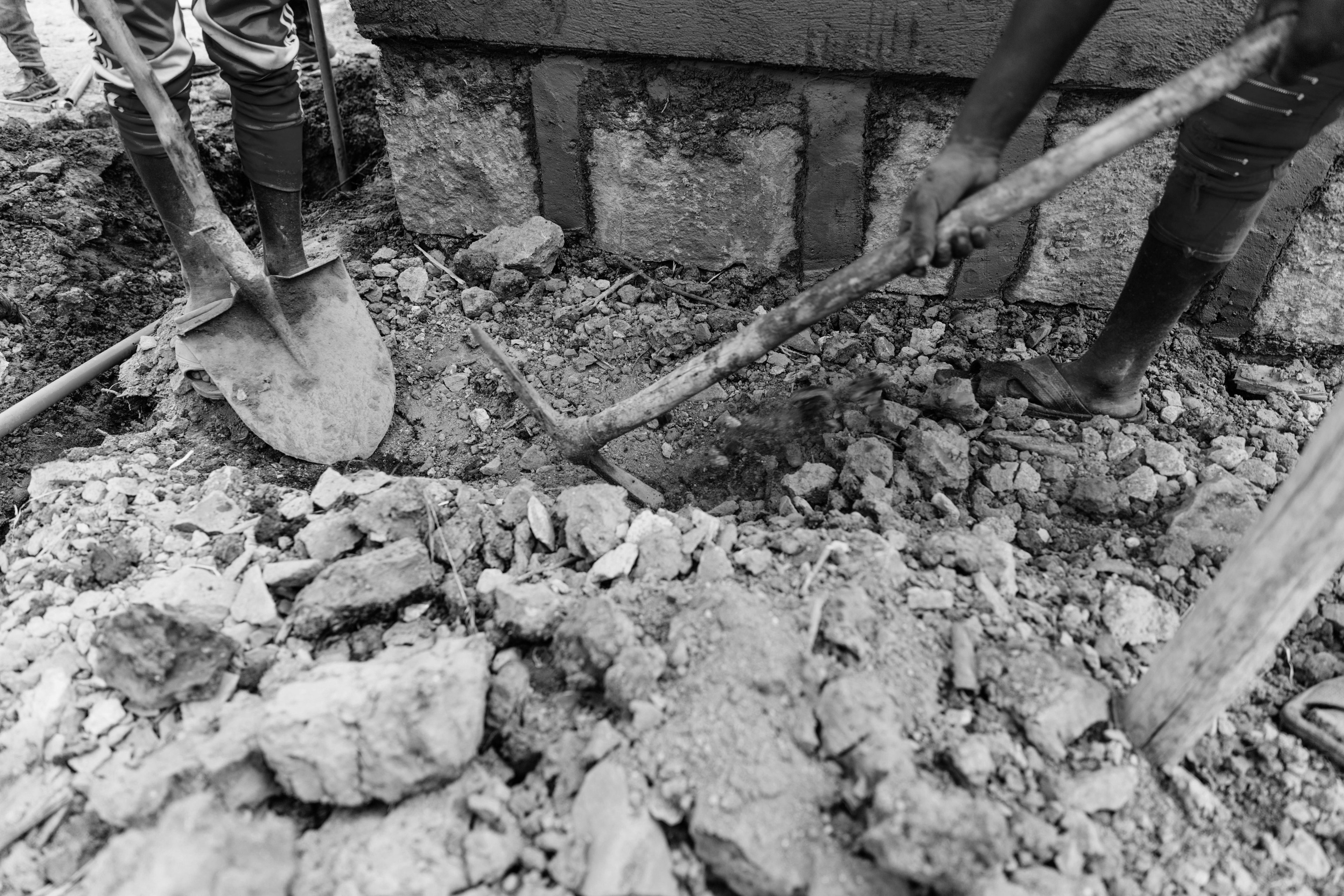 Soldiers exhume remains of former NPA guerrilla