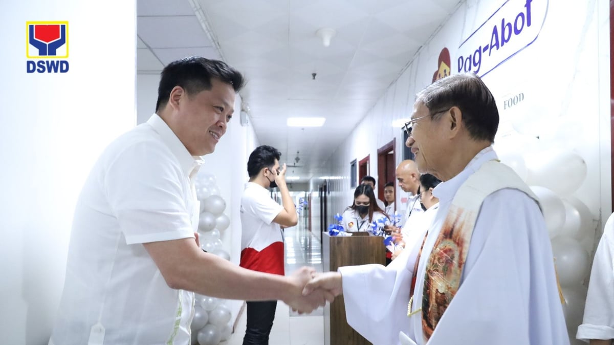 DSWD launches new Pag-Abot Program center in Pasay