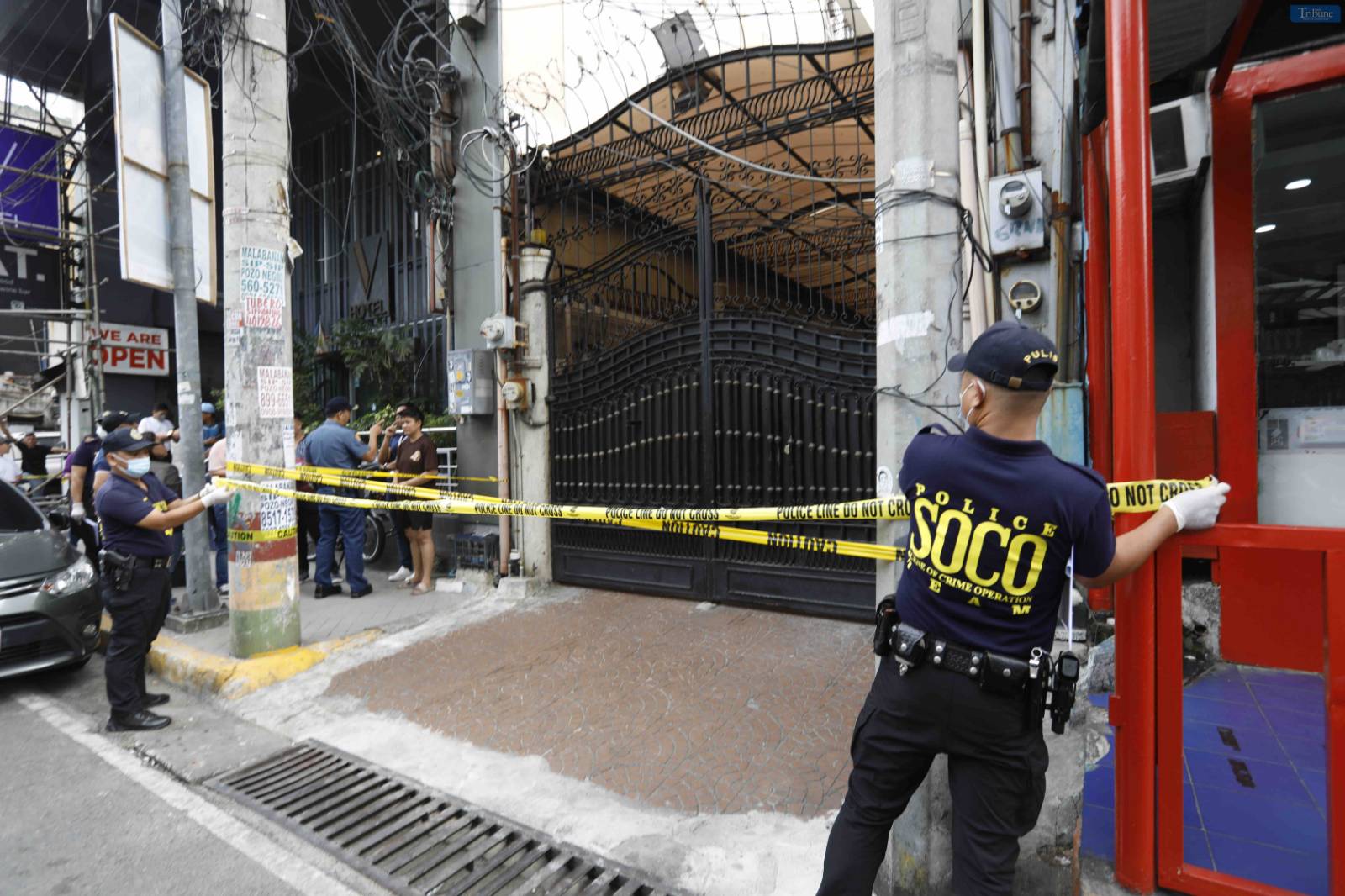 American in fatal leap from condo