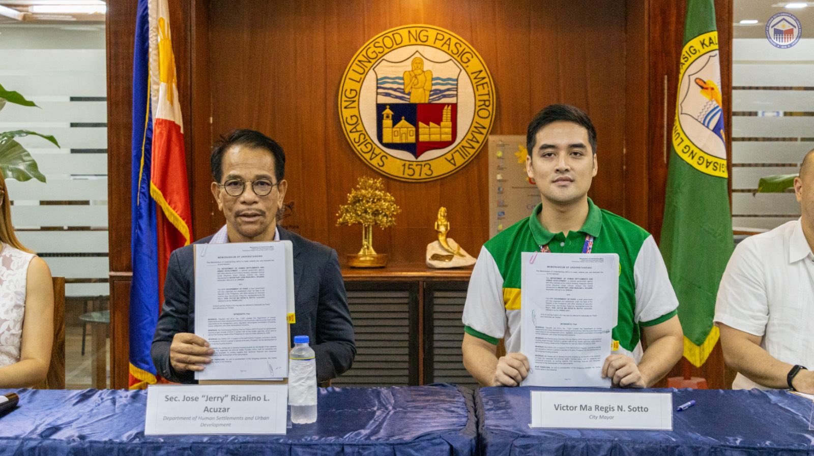 DHSUD, Pasig seal partnership for in-city housing projects
