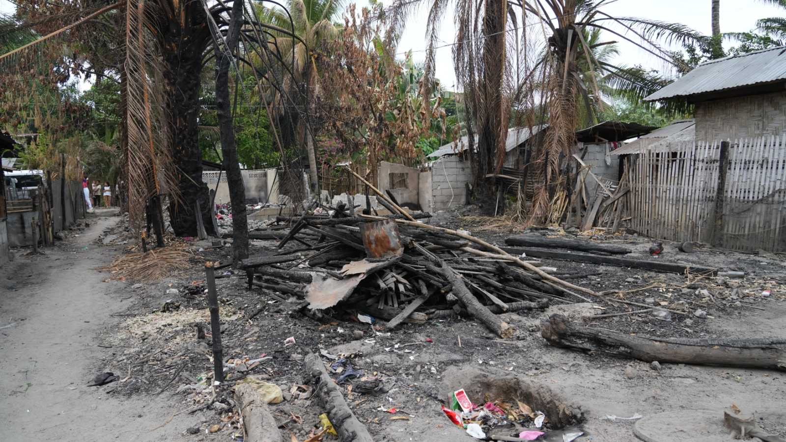 Bong Go's Malasakit Team provides relief, support to Buluan fire victims