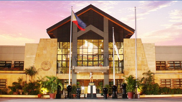 Muntinlupa city gov't offices to shift work sched starting May 2