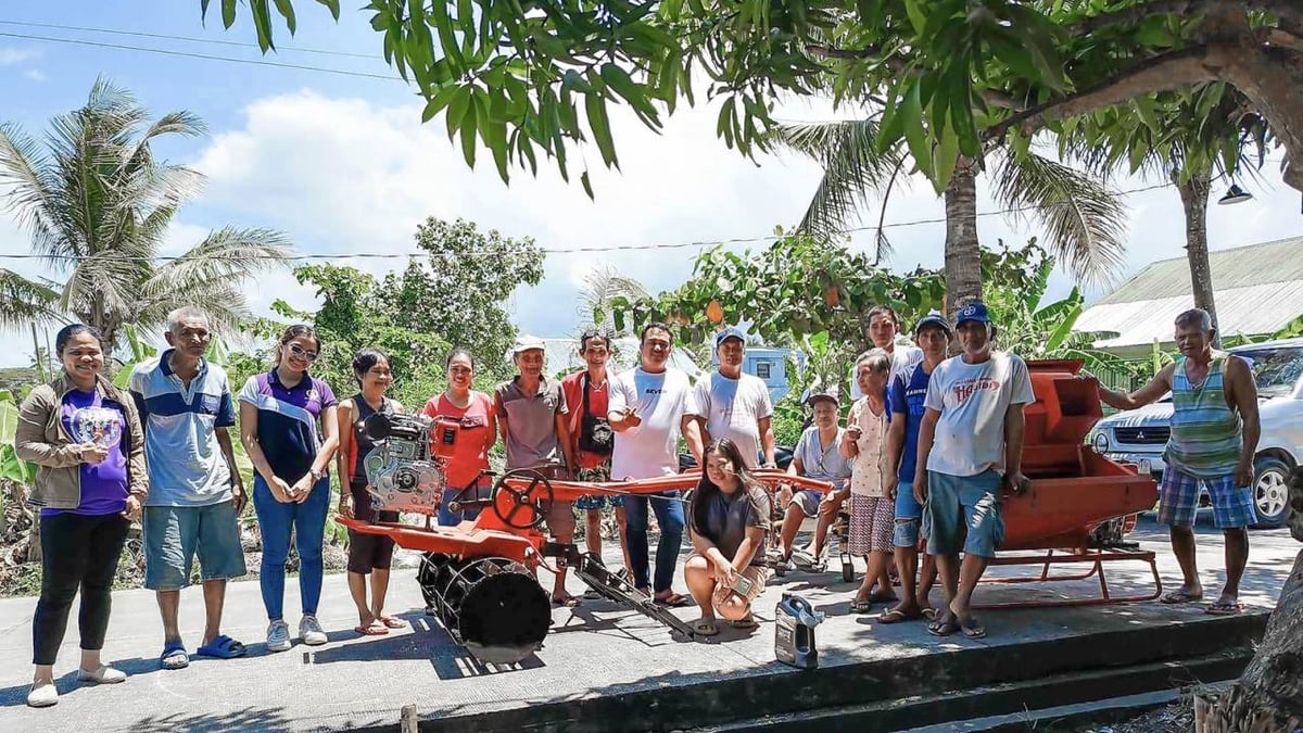 Farm machinery to boost livelihood of Bicolano farmers