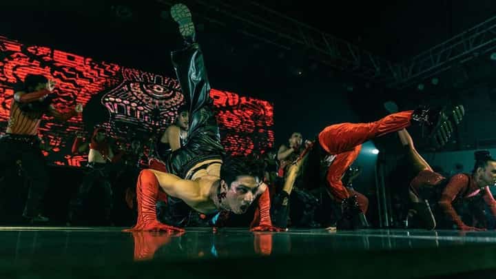 Homage to dance