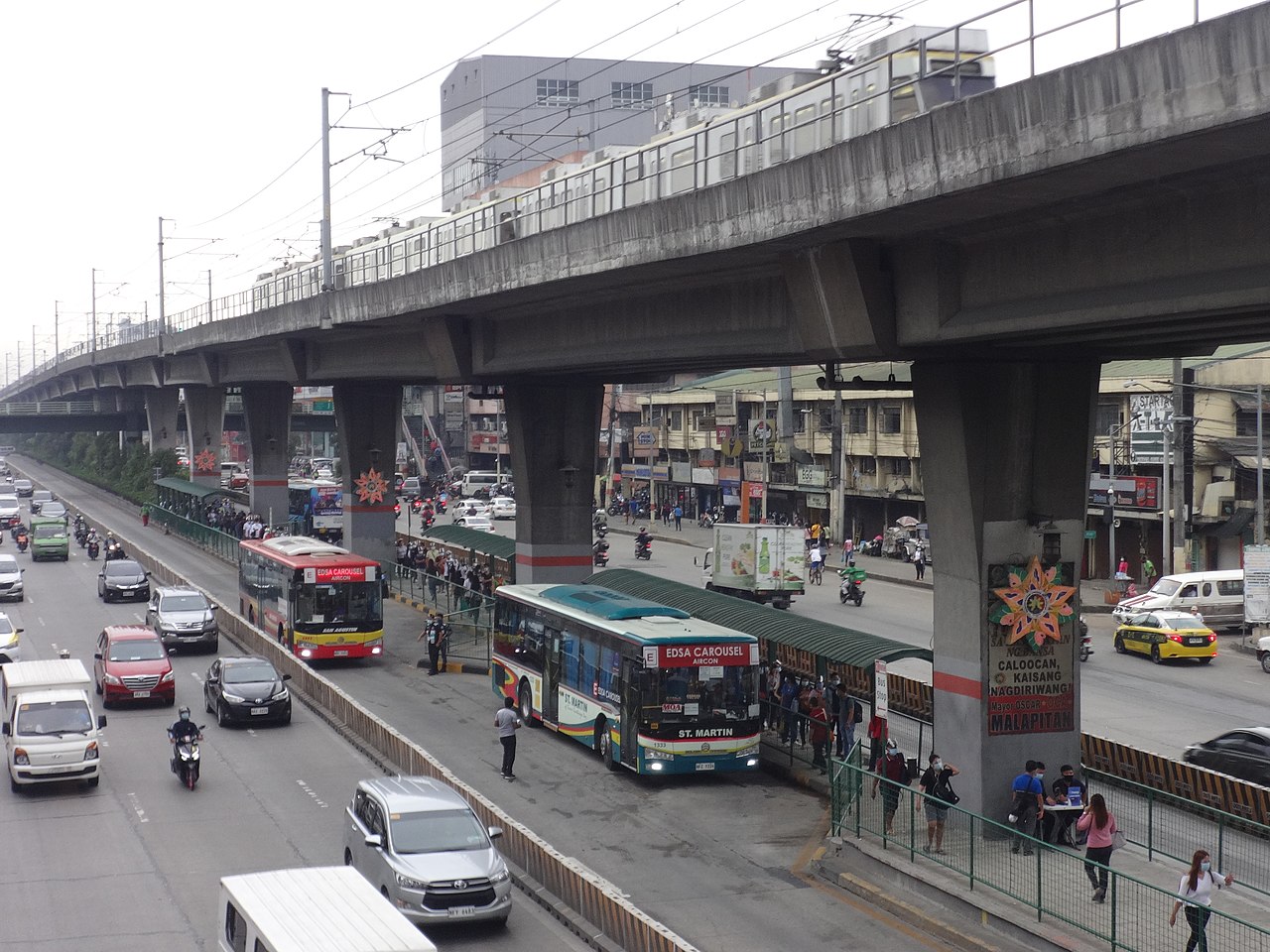 Another high-ranking gov't official commits EDSA busway violation