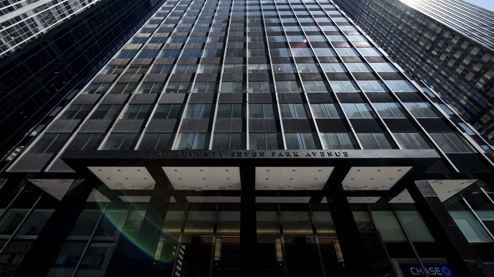 JPMorgan Chase reports higher profits, warns inflation could linger