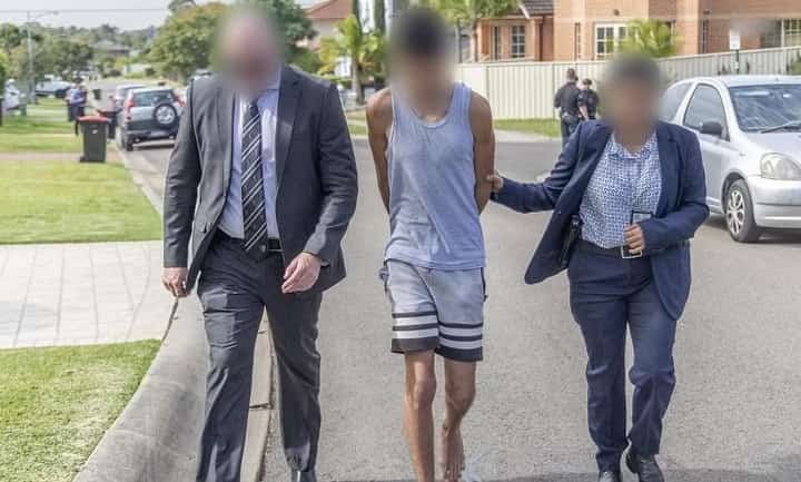 Five Aussie teenagers charged with terrorism