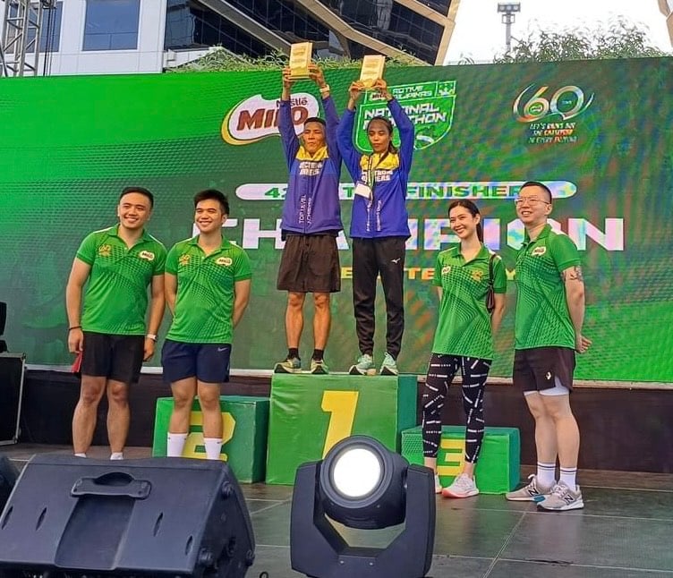 Mananakbong Cebuano dinomina ang Milo Marathon sa Manila