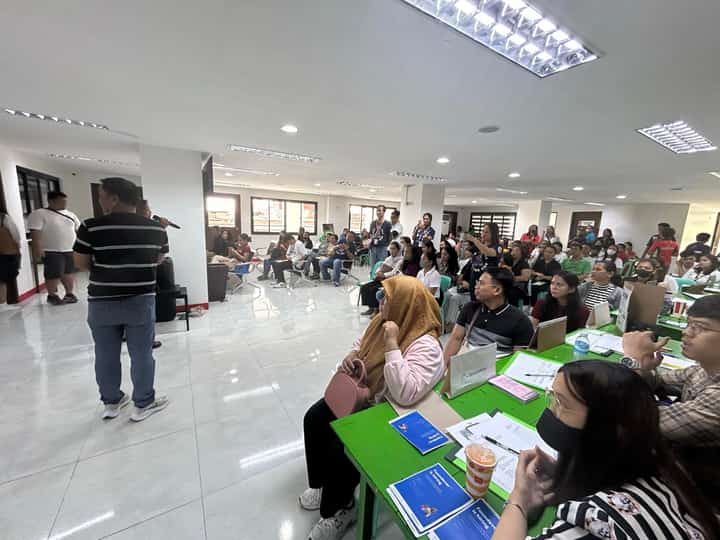 The Foundever job caravans were organized in cooperation with its partners: Public Employment Service Office branches in Manila, Makati, Las Piñas, San Juan, Quezon City, Pasig, Antipolo, Bamban, Tarlac, Moncada, Urbiztondo, San Fernando, and Benguet; Ace Foundation; and the University of Santo Tomas.