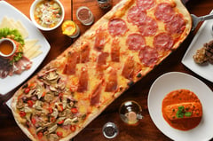 Ode to Boracay’s best pizza place