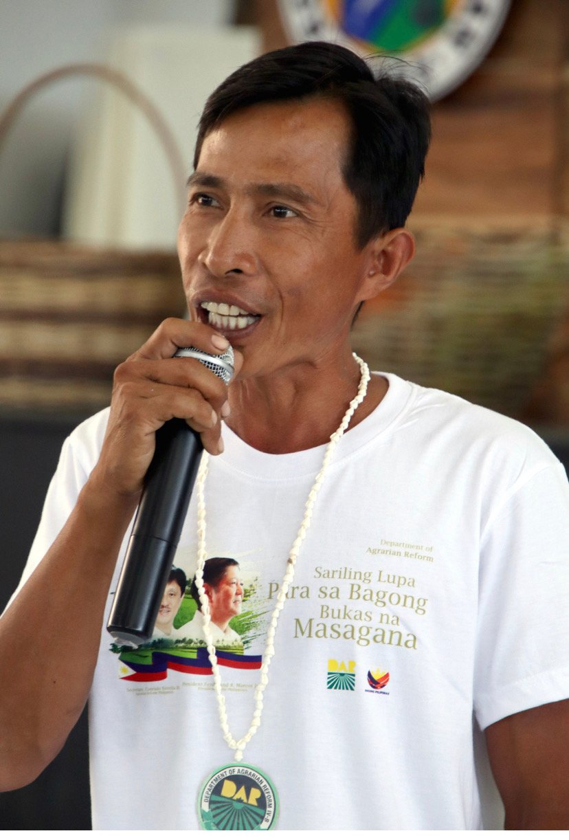 DAR distributes 2,076 land titles to Palawan farmers
