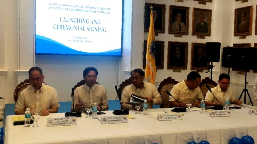 DOJ leads signing of IRR on government workers' right to self-organize