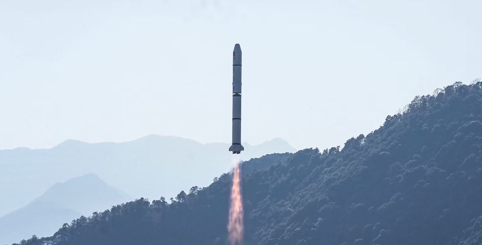 NASA warns of China territory 
in Moon