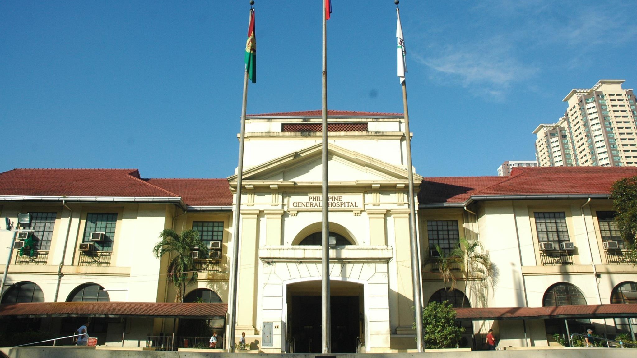 Marcos greenlights expansion of PGH and regional hospitals