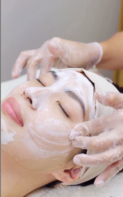 FACIAL treatment