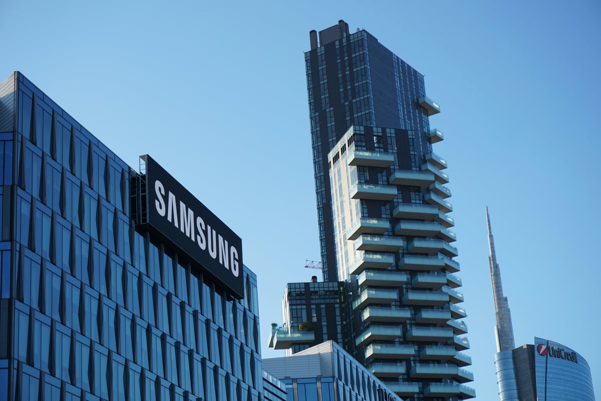 Samsung returns to top of the smartphone market: industry tracker