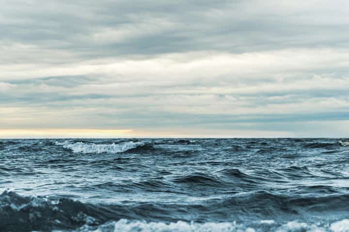 Seamen off limits on hazardous seas