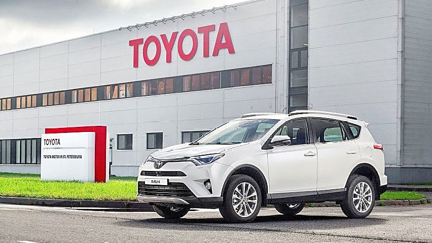 Car manufacturers continue to benefit amid growing demand — auto industry groups
