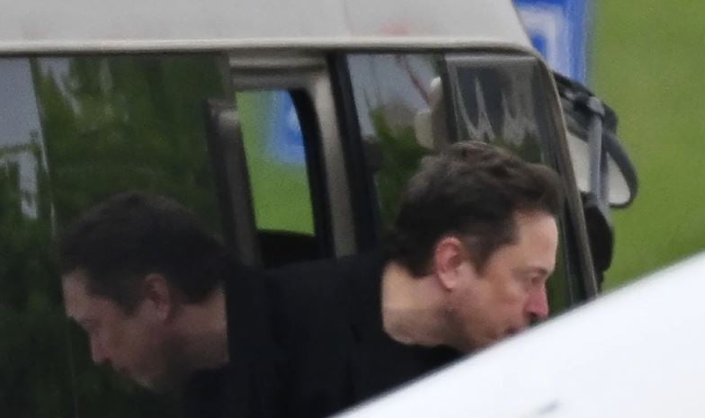 Tesla gets China clearance after Musk’s ‘whistlestop’